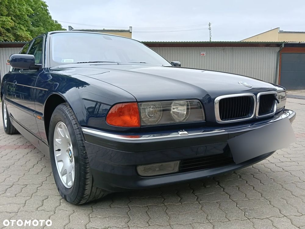 BMW Seria 7 - 2