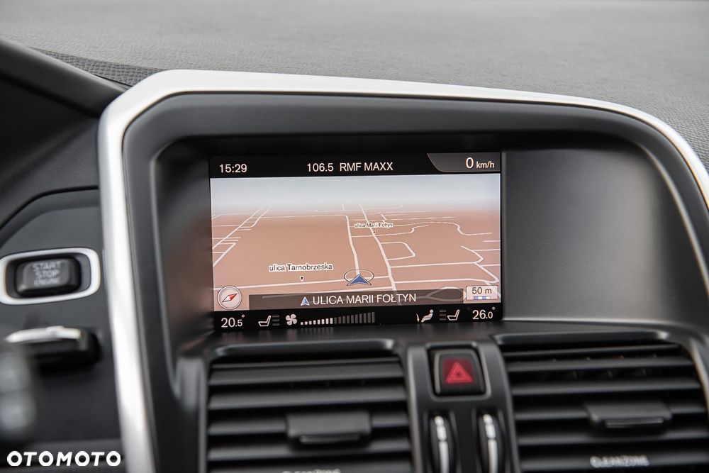 Volvo XC 60 - 24
