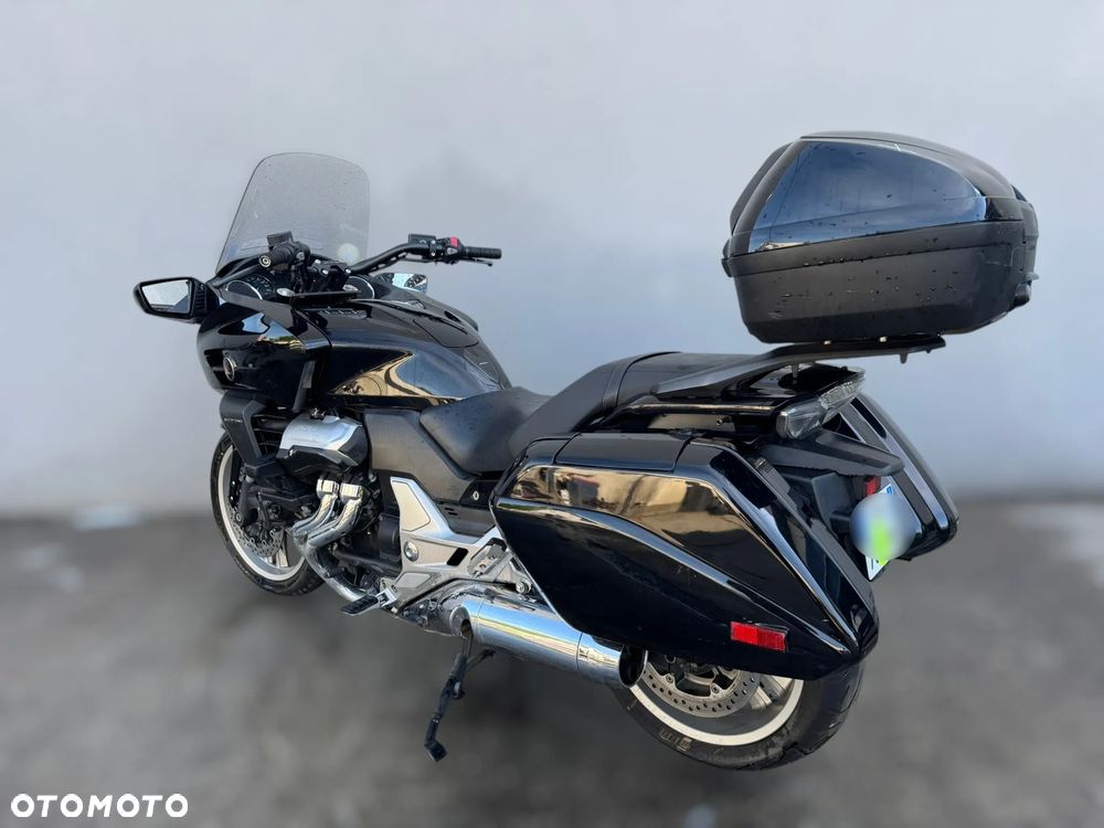 Honda CTX - 4