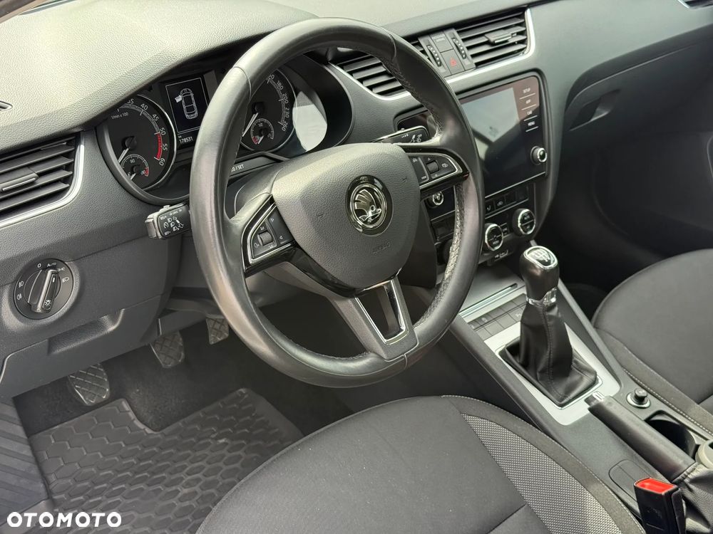 Skoda Octavia 1.6 TDI Style - 27