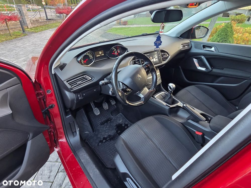 Peugeot 308 1.6 THP Active - 6