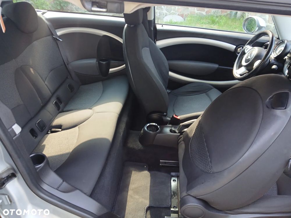 MINI Clubman - 18