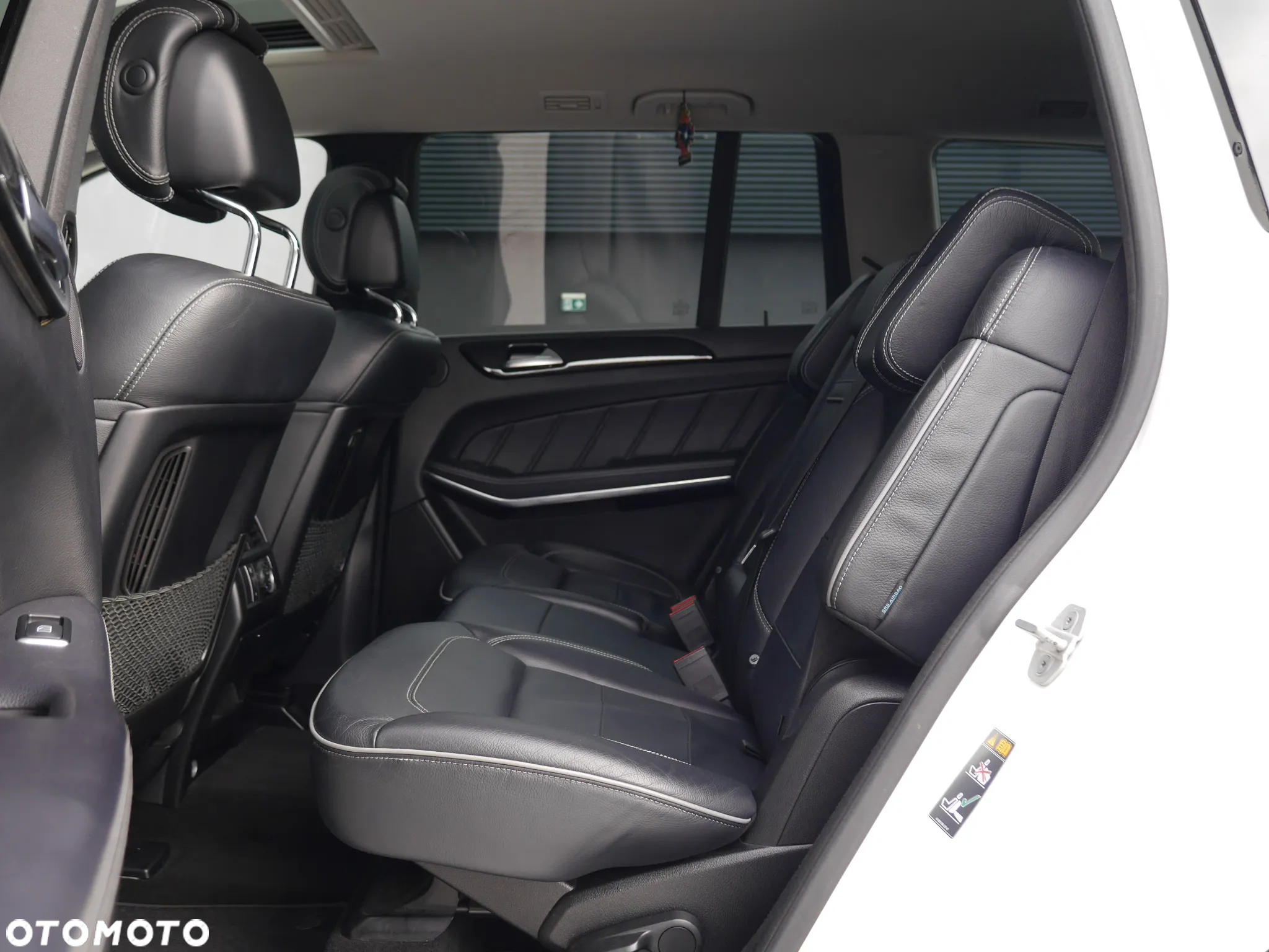 Mercedes-Benz GL 500 4-Matic - 25