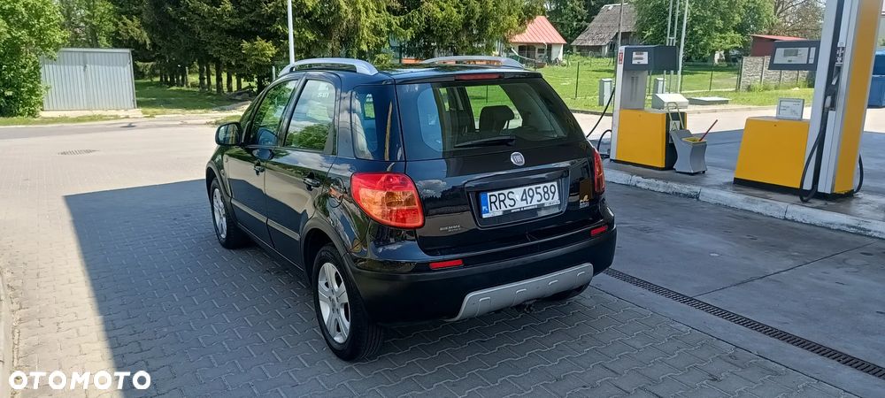 Fiat Sedici 1.9 Multijet DPF 4x4 Dynamic - 4