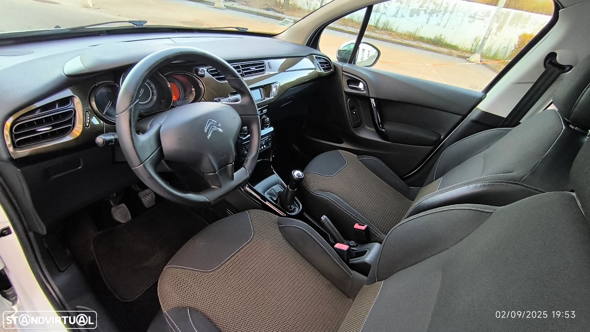 Citroën C3 HDi FAP Tendance - 36