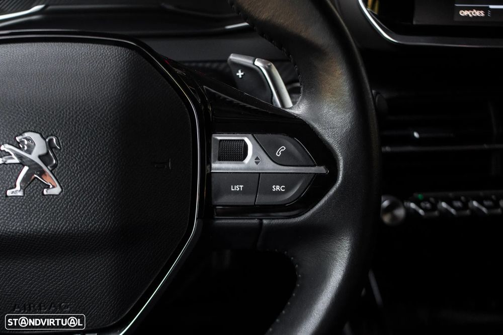 Peugeot 2008 1.5 BlueHDi Allure EAT8 - 14