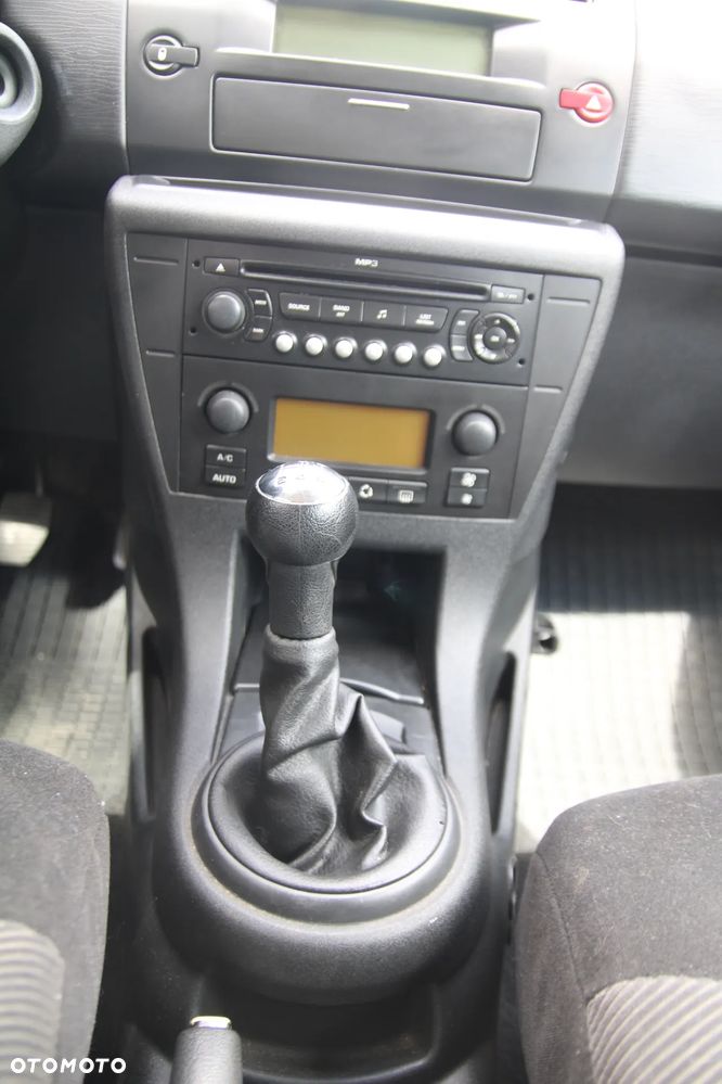 Citroën C4 1.6 16V Impress - 10
