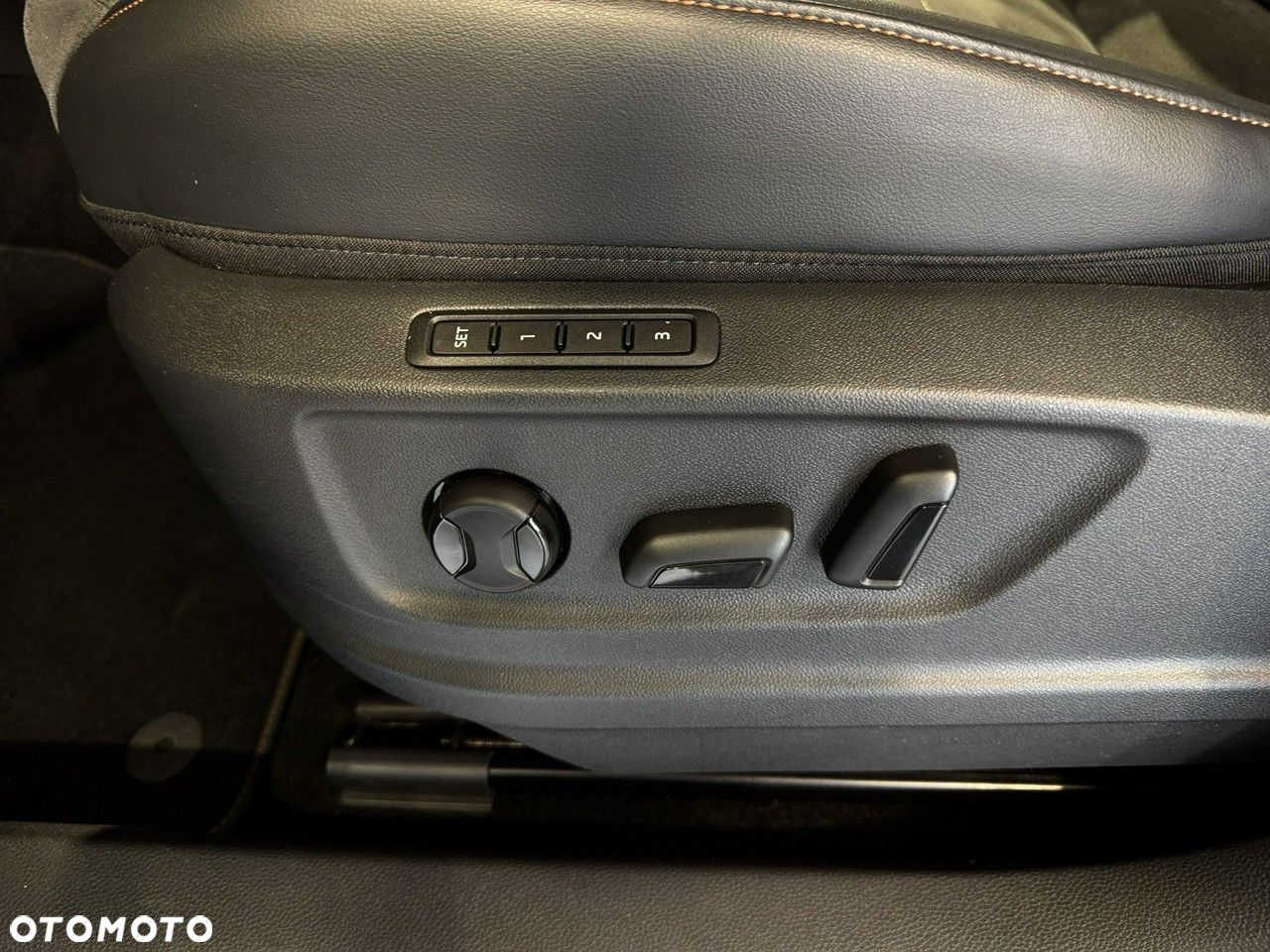 Cupra Ateca - 21