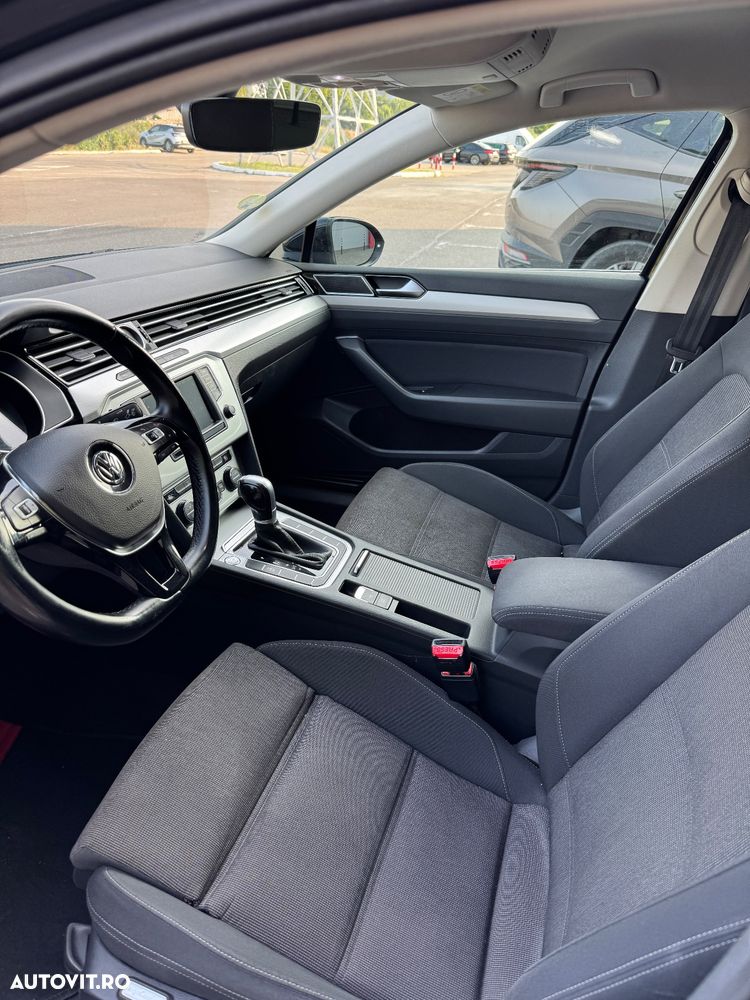 Volkswagen Passat 1.6 TDI (BlueMotion Technology) DSG Comfortline - 18