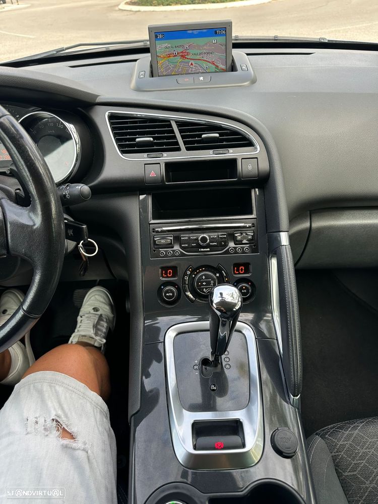 Peugeot 3008 1.6 e-HDi Style 2-Tronic - 24