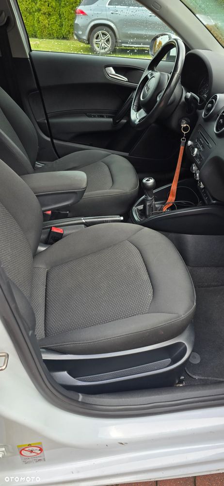 Audi A1 Sportback 1.6 TDI Ambition - 5