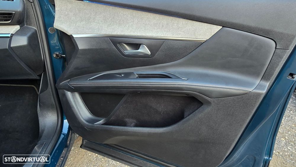 Peugeot 5008 1.5 BlueHDi GT EAT8 - 59