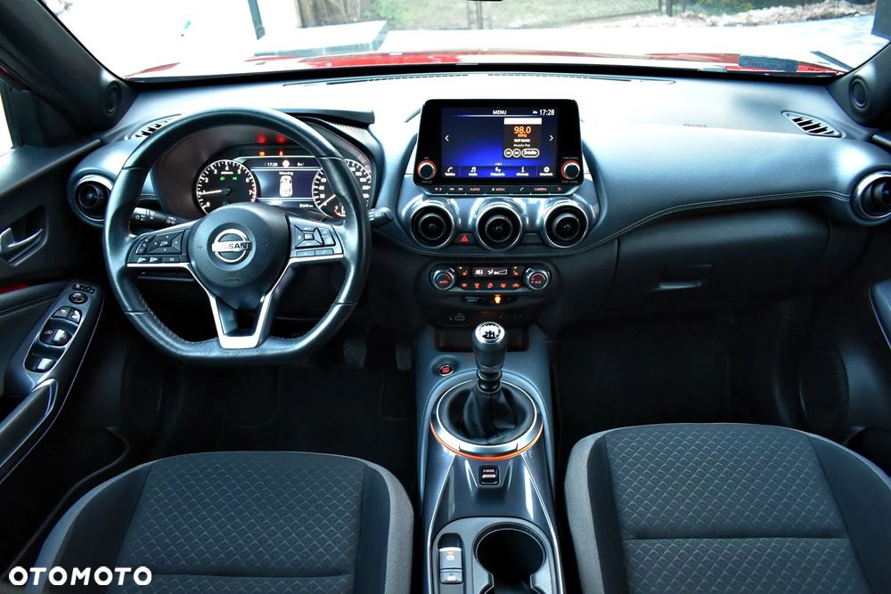 Nissan Juke 1.0 DIG-T Tekna - 20