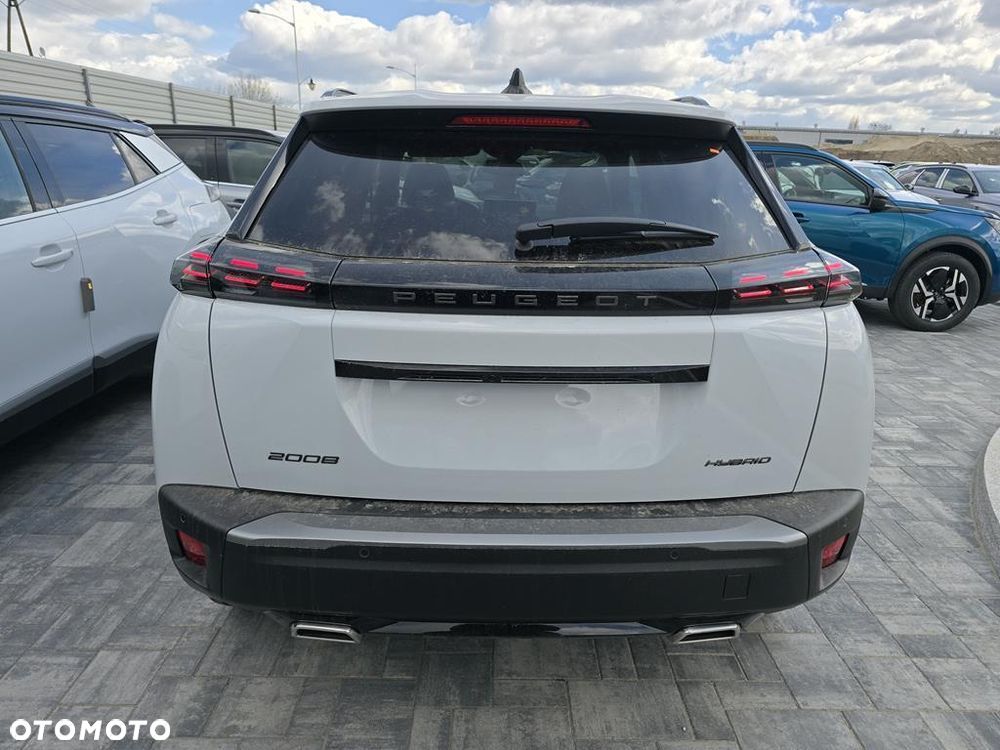 Peugeot 2008 PureTech mHEV Allure e-DCS6 - 5
