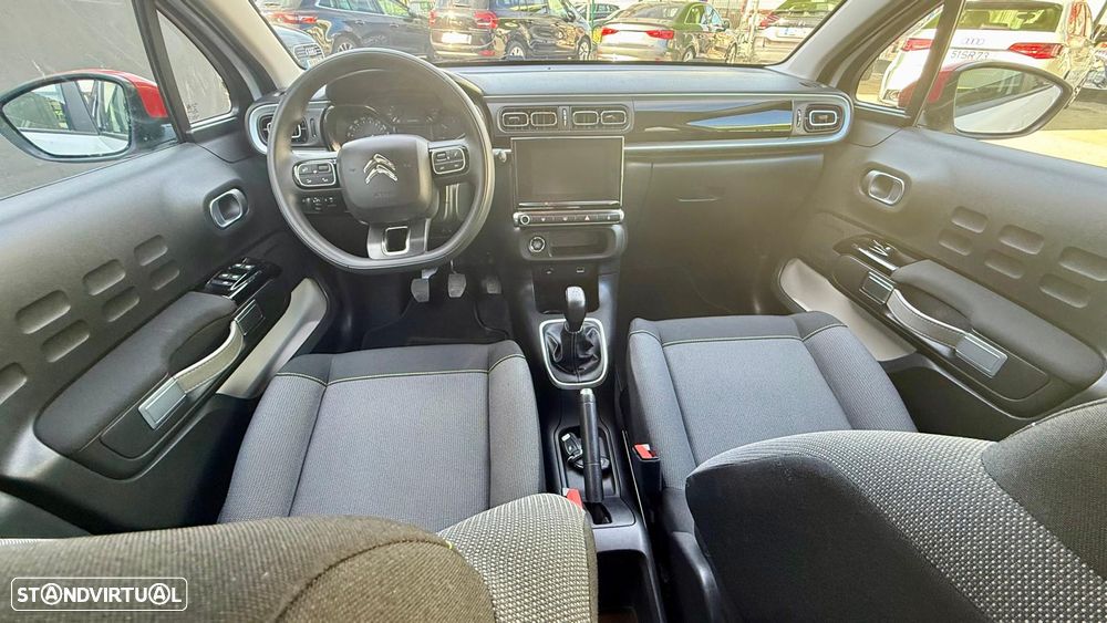 Citroën C3 1.2 PureTech Shine - 10