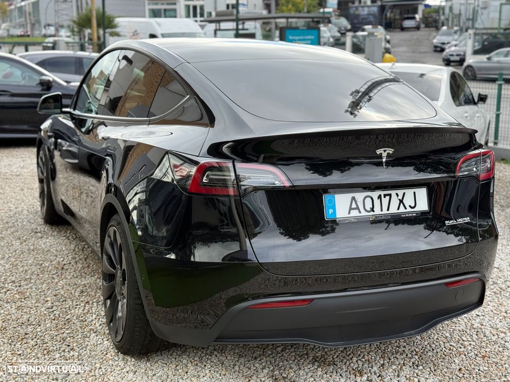 Tesla Model Y Performance Tração Integral - 26