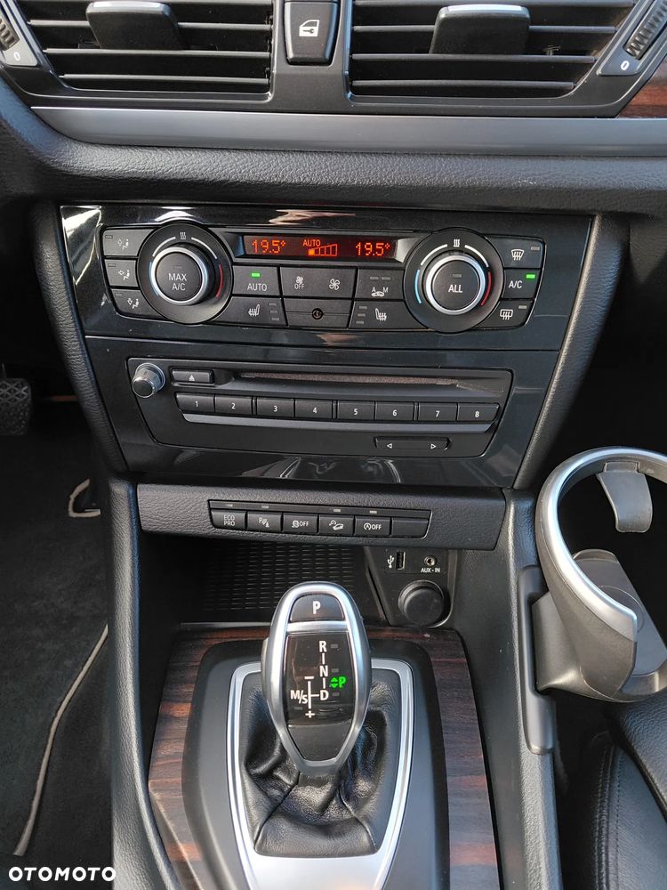 BMW X1 - 13