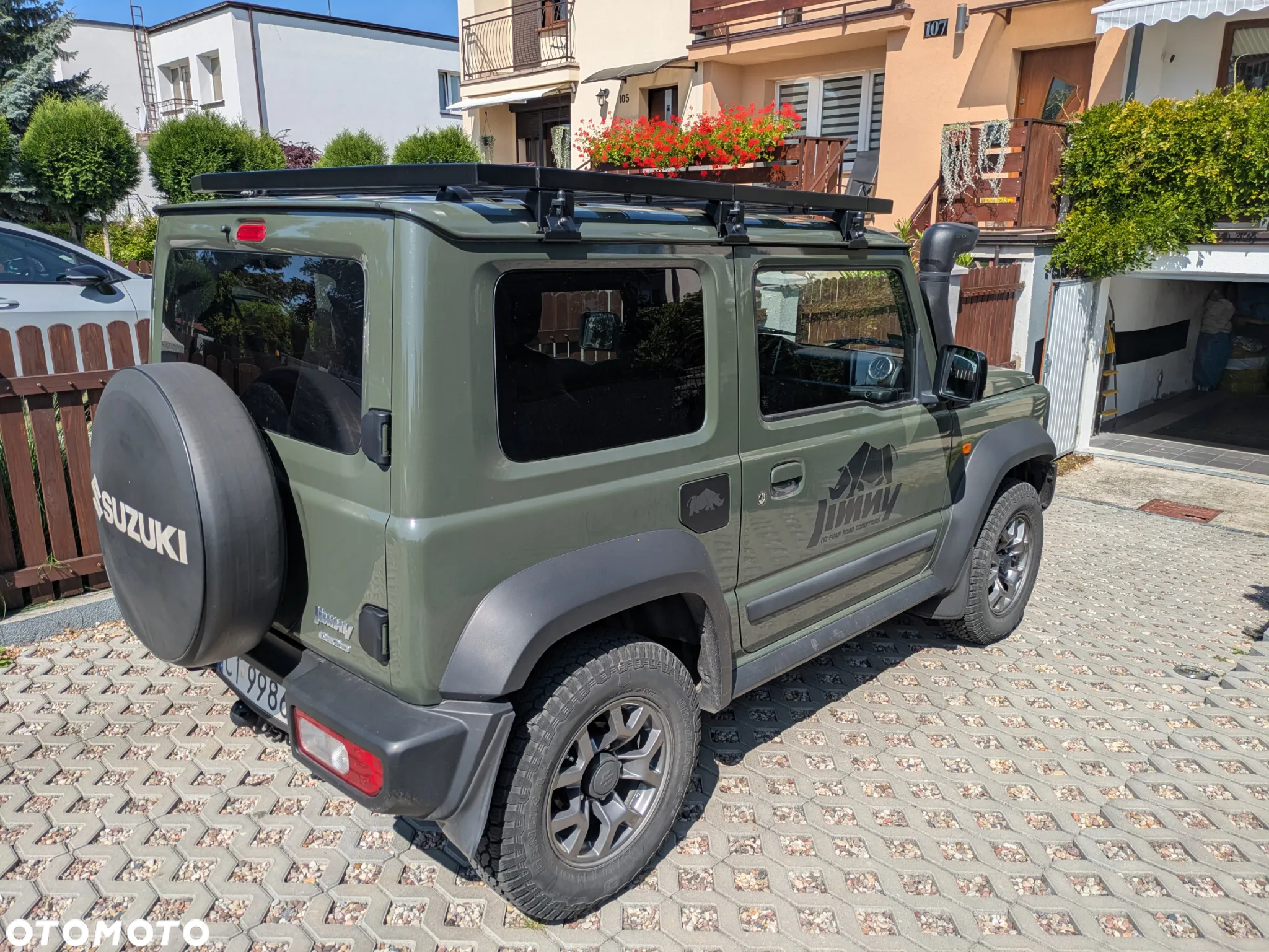 Suzuki Jimny 1.5 Premium - 2