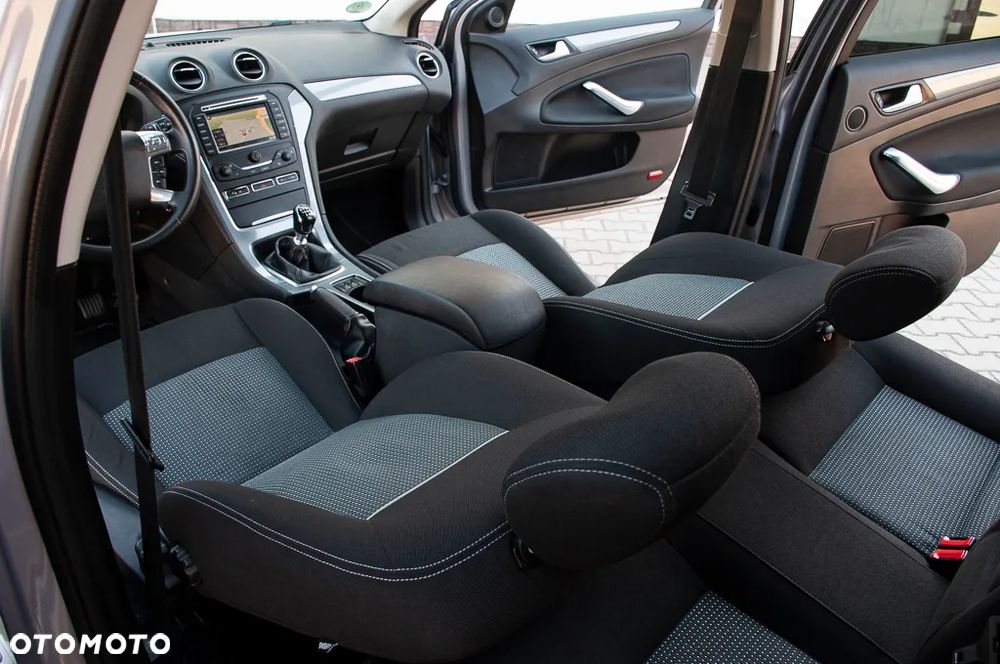 Ford Mondeo 2.0 TDCi Champions Edition - 26