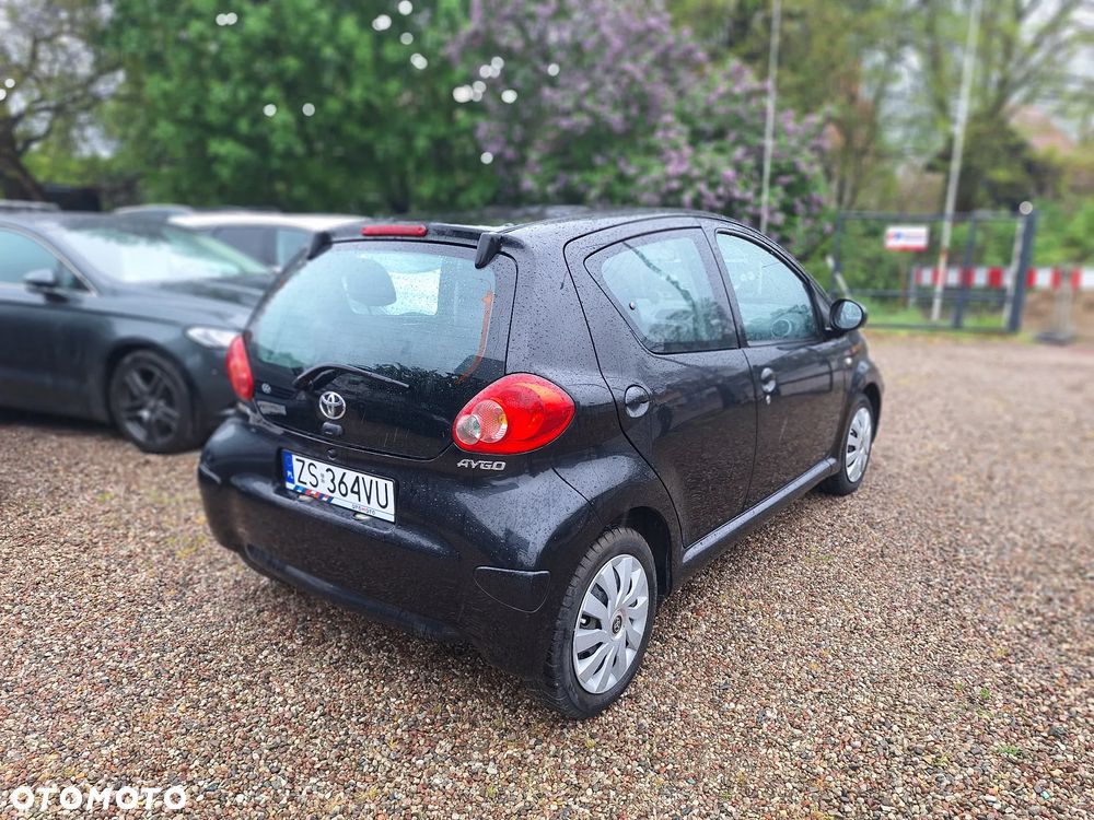 Toyota Aygo - 7