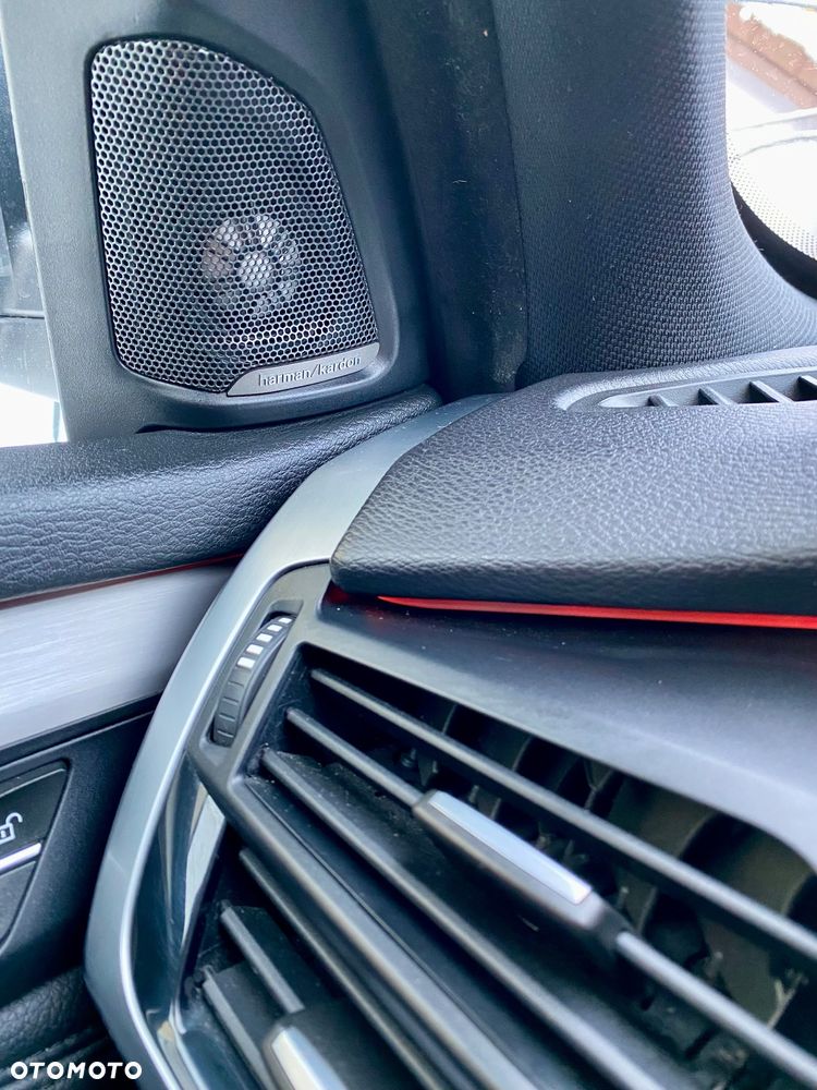 BMW X5 3.5i xDrive - 17