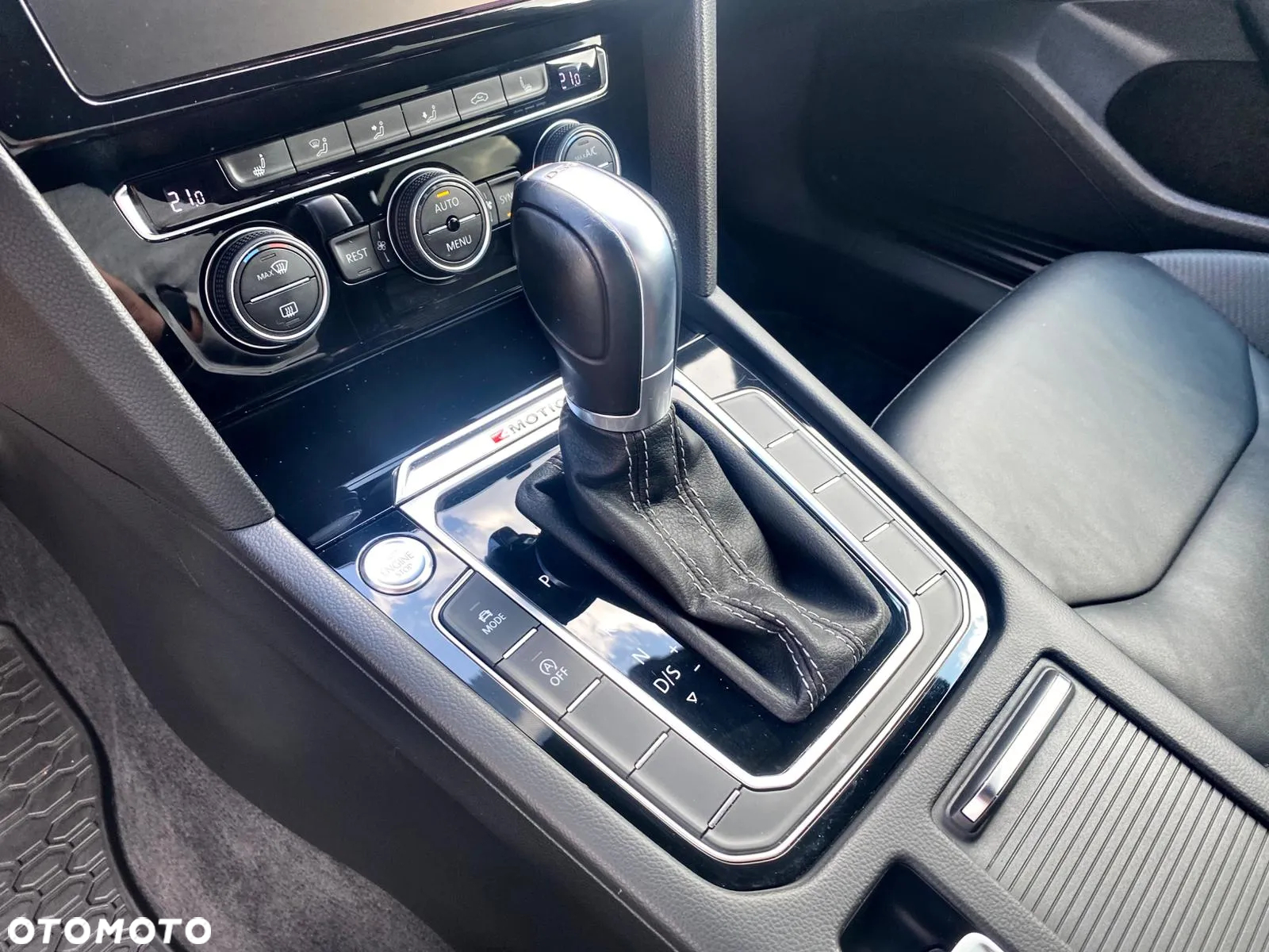 Volkswagen Arteon 2.0 TDI 4Motion SCR R-Line Edition DSG - 17