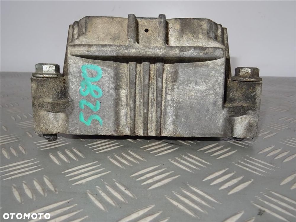 Poduszka Silnika Łapa Renault Midlum  6.2D 214KM 2002R 5010316155 - 5
