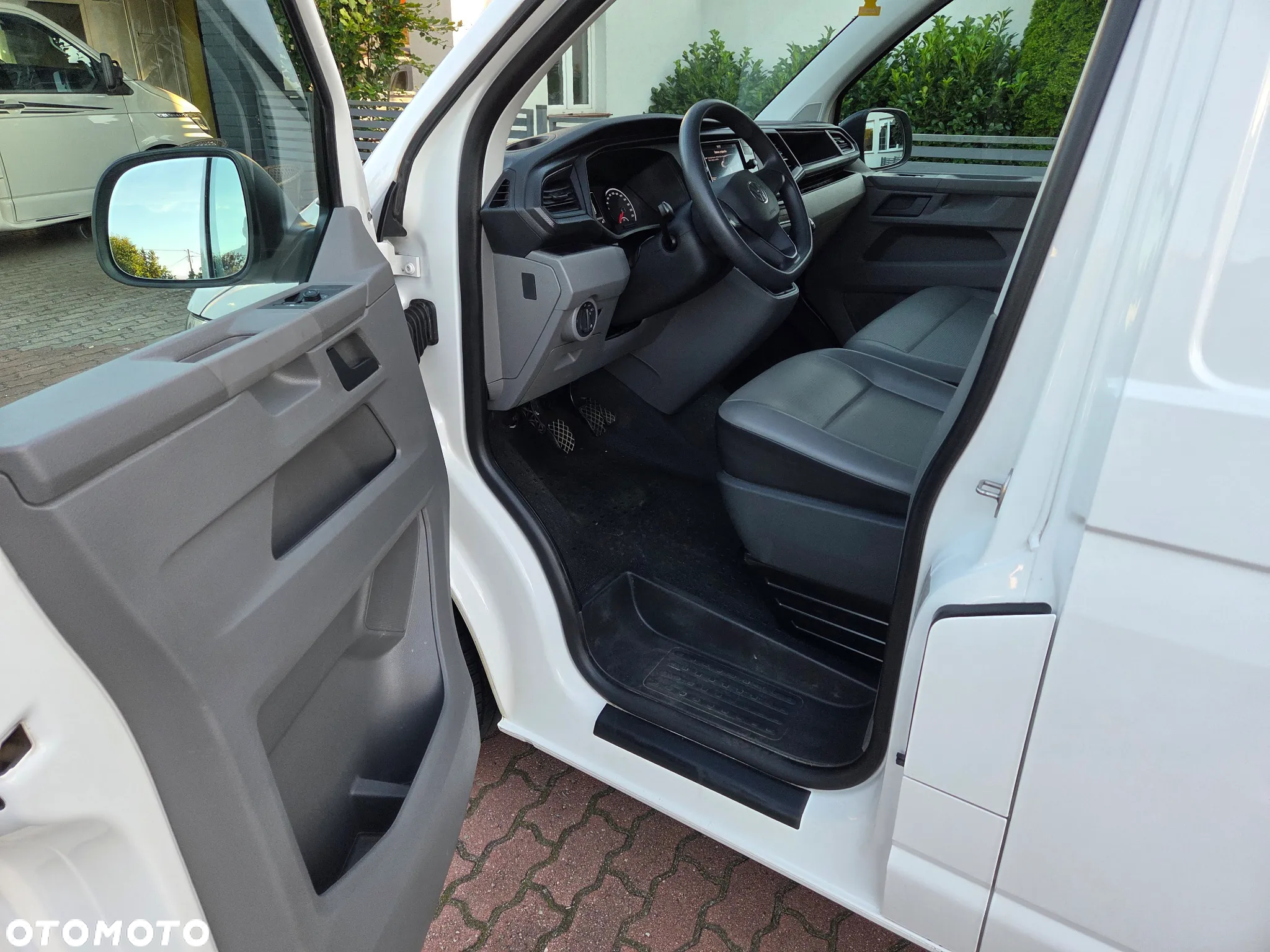 Volkswagen Transporter T6.1 Kurz Plus Comfortline - 8