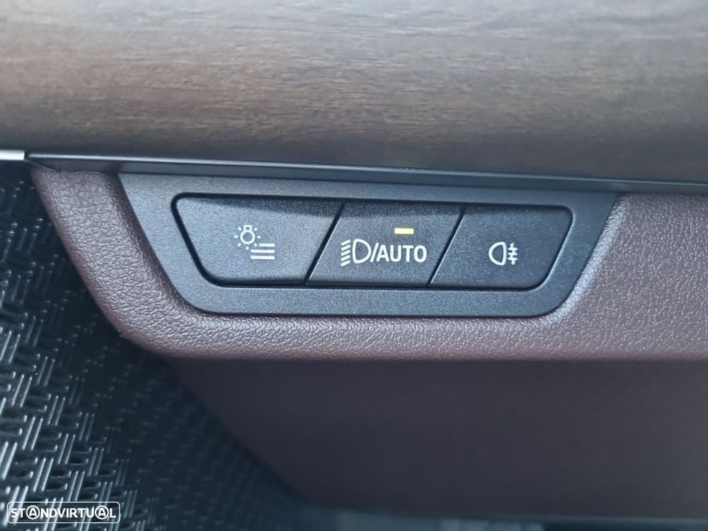 BMW 225xe Active Tourer e xDrive Line Luxury - 25