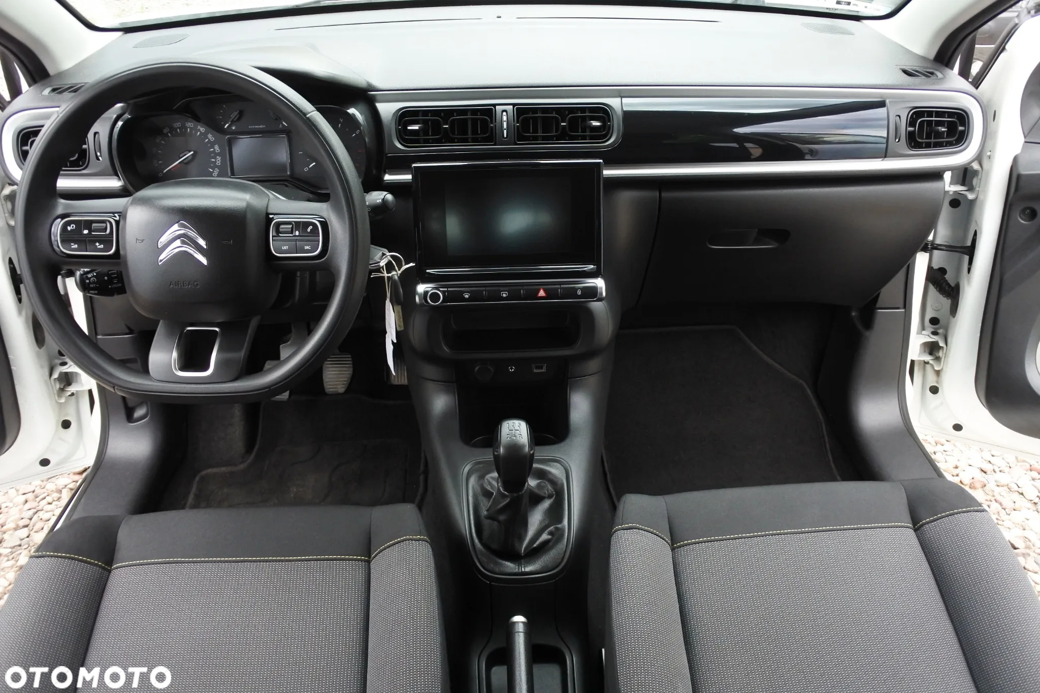 Citroën C3 1.2 PureTech Shine - 13