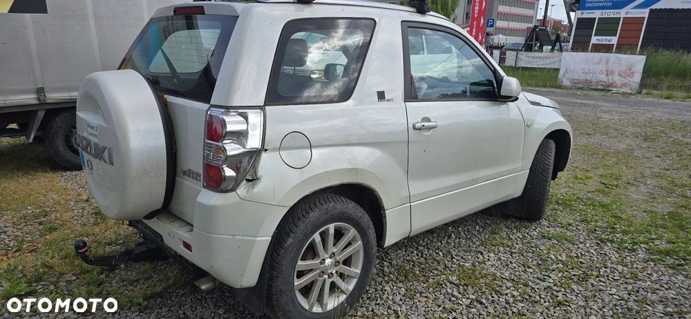 Suzuki Grand Vitara 1.6 - 2