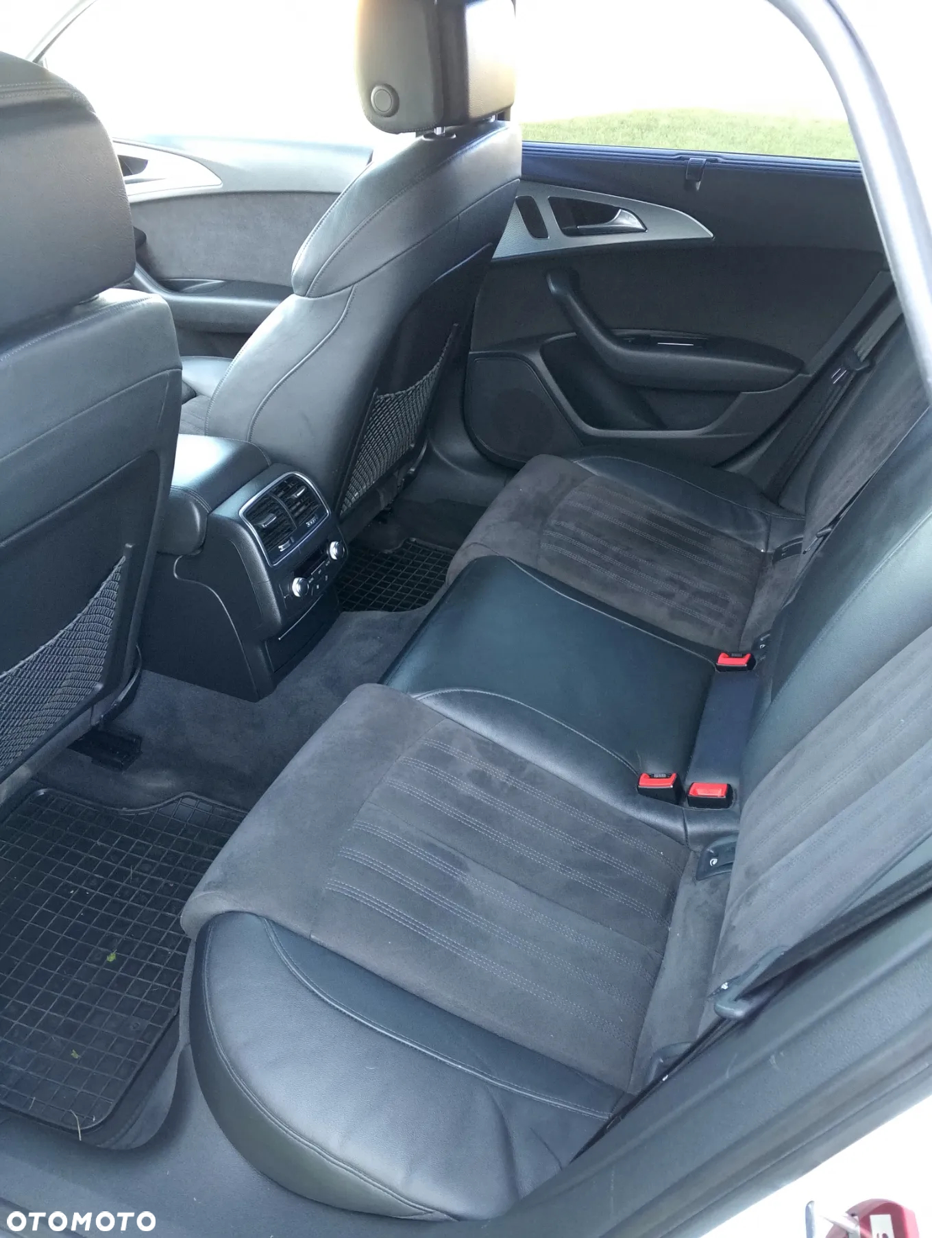 Audi A6 Avant 2.0 TDI Ultra DPF S tronic - 15
