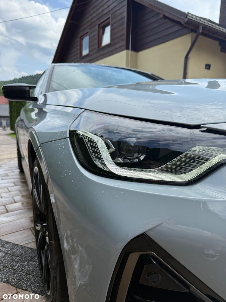 BMW Seria 2 M240i xDrive - 11