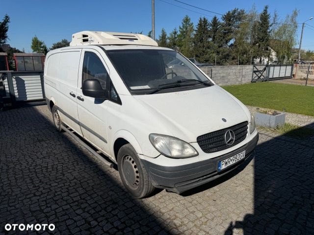 Mercedes-Benz Cargo - 4