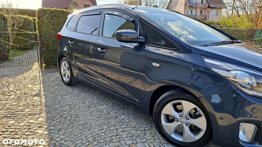 Kia Carens 1.7 CRDi Spirit - 11