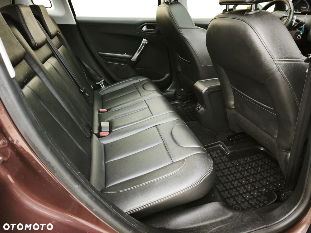 Peugeot 2008 82 e-VTI ETG5 Allure - 23