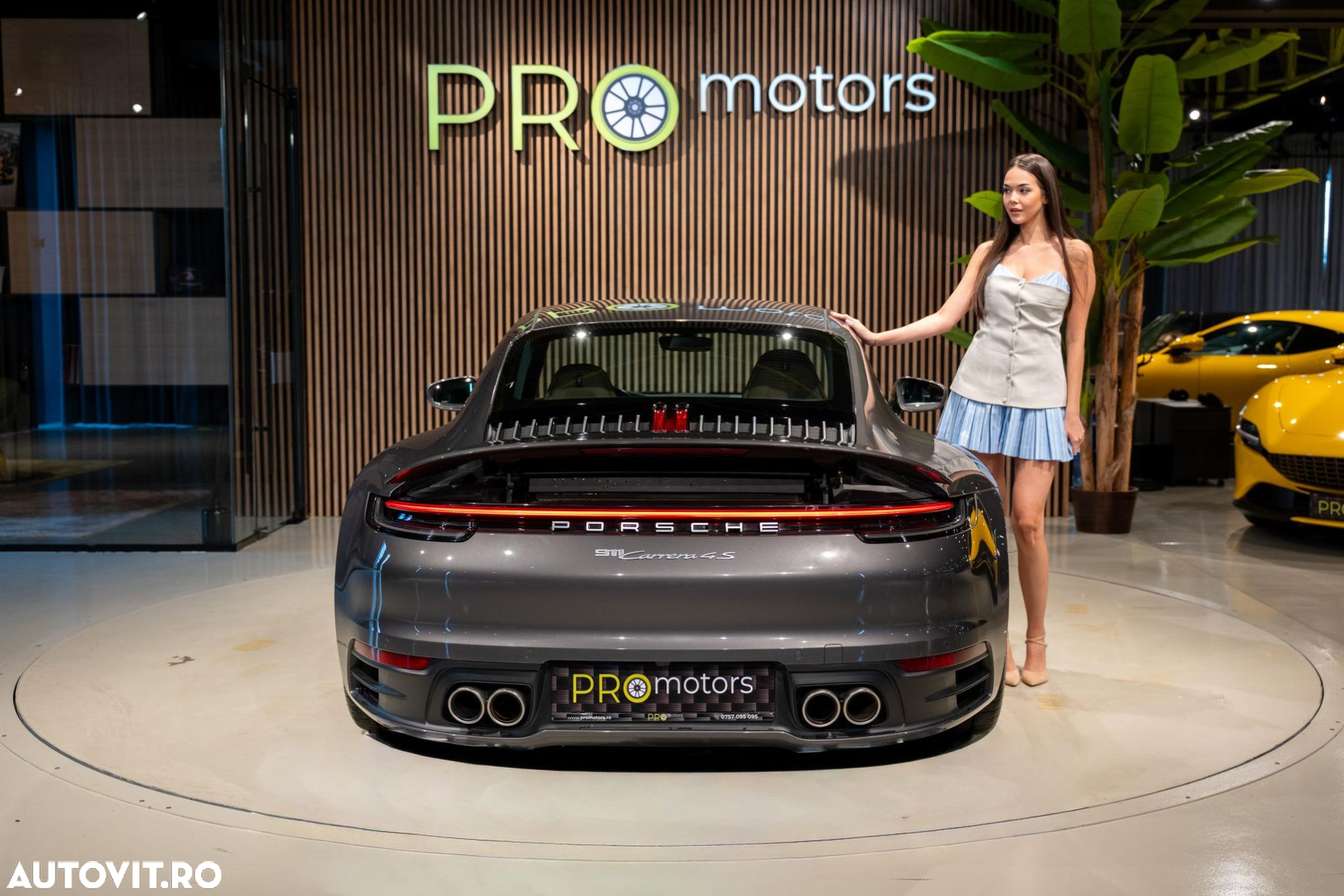 Porsche 911 - 13