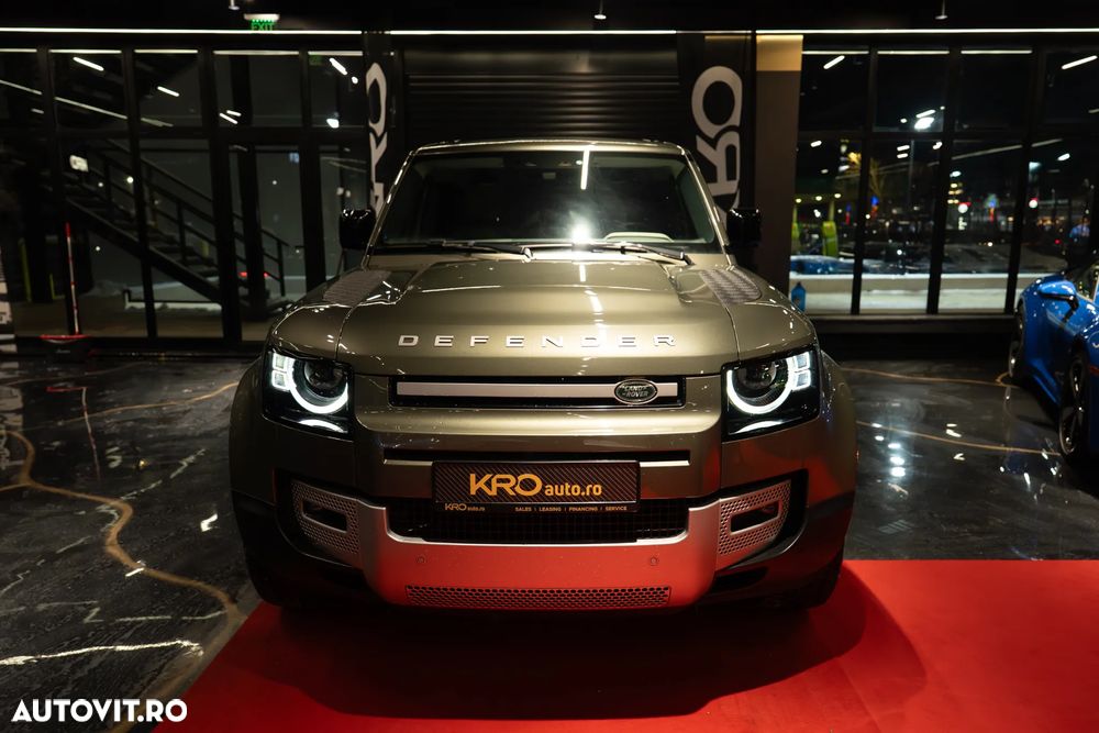 Land Rover Defender 110 2.0 P300 SE - 2