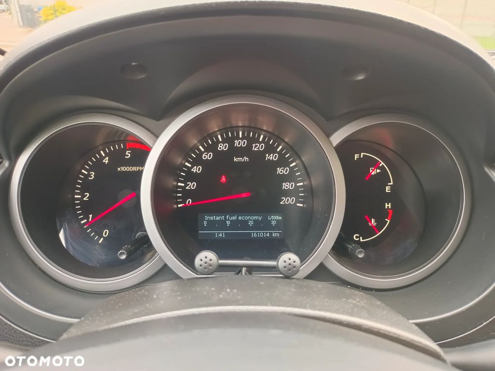 Suzuki Grand Vitara 1.9 DDiS - 8