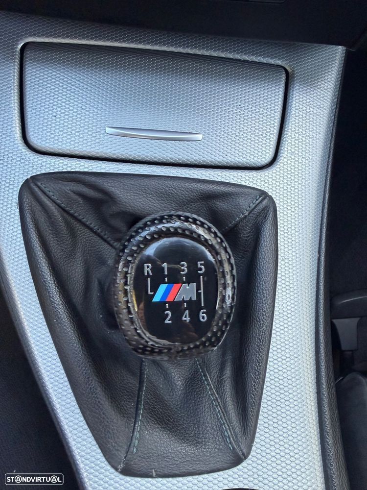 BMW 318 d Navigation Sport - 9
