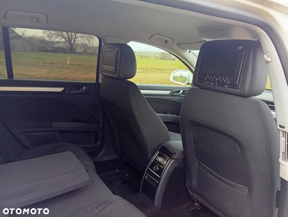 Skoda Superb 2.0 TDI Active - 9