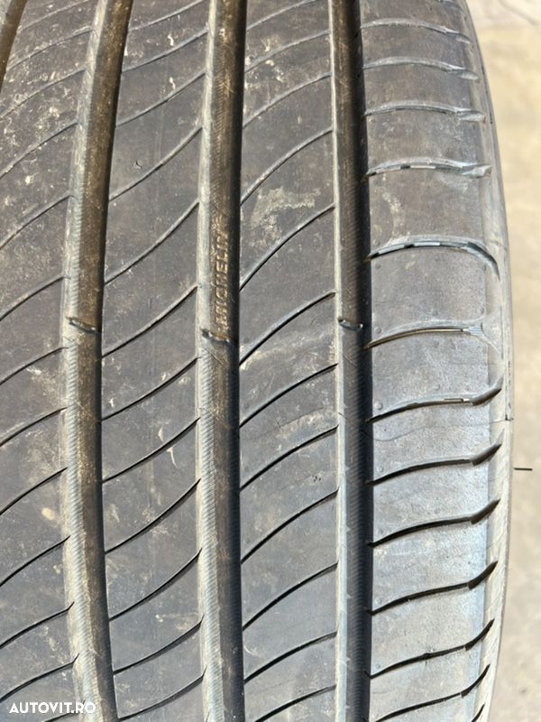 vând 2 anvelope 235/50/19 Michelin de vară ca noi - 4