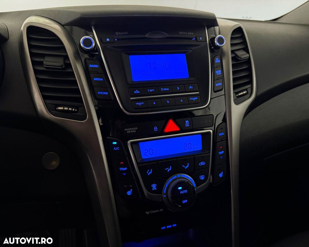 Hyundai i30 1.4 MPi Highway Heat+ - 9