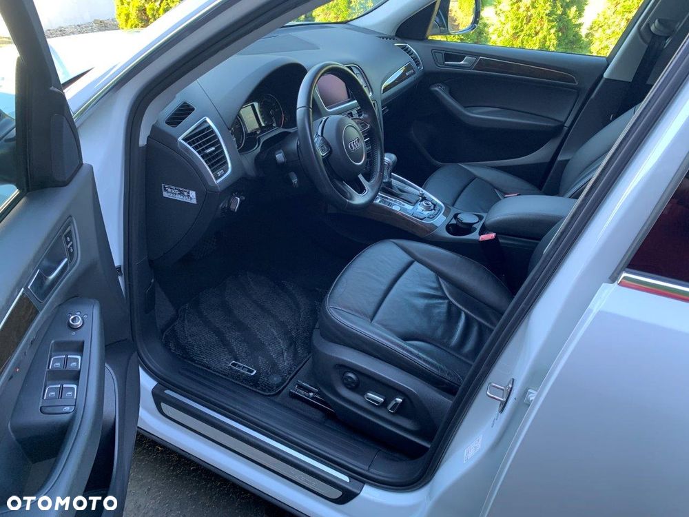 Audi Q5 2.0 TFSI Hybrid Quattro Tiptronic - 10