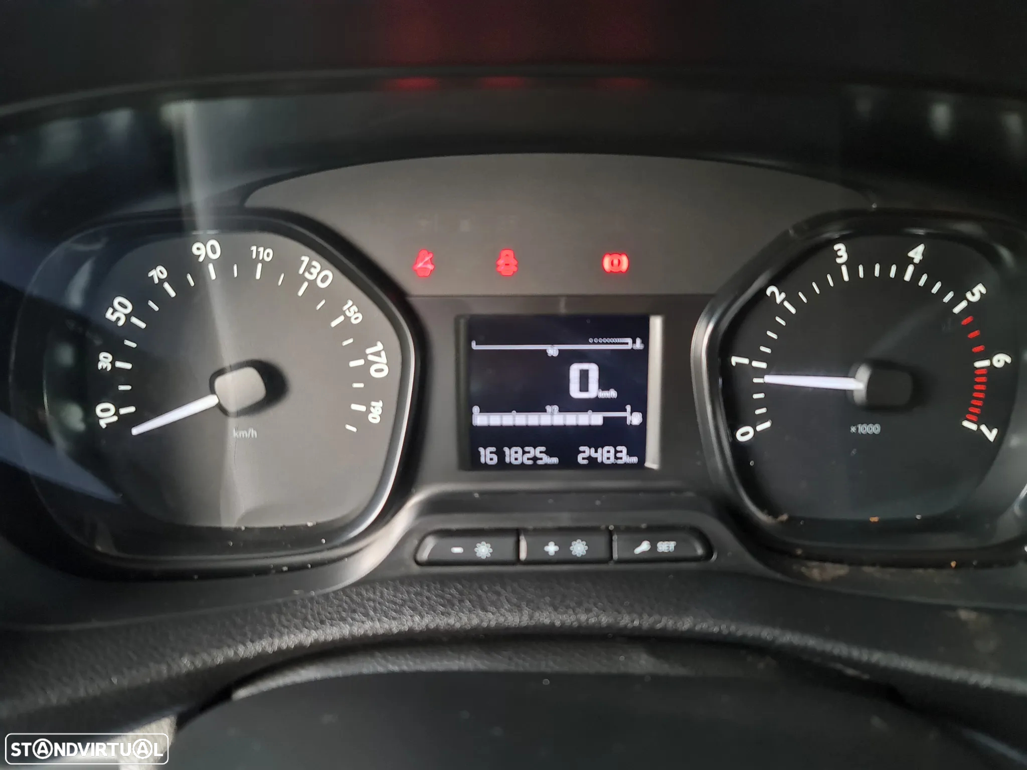 Citroën Jumpy Longa 2.0 HDI 120CV XL *AC *SENSORES * com IVA DEDUTÍVEL - 17
