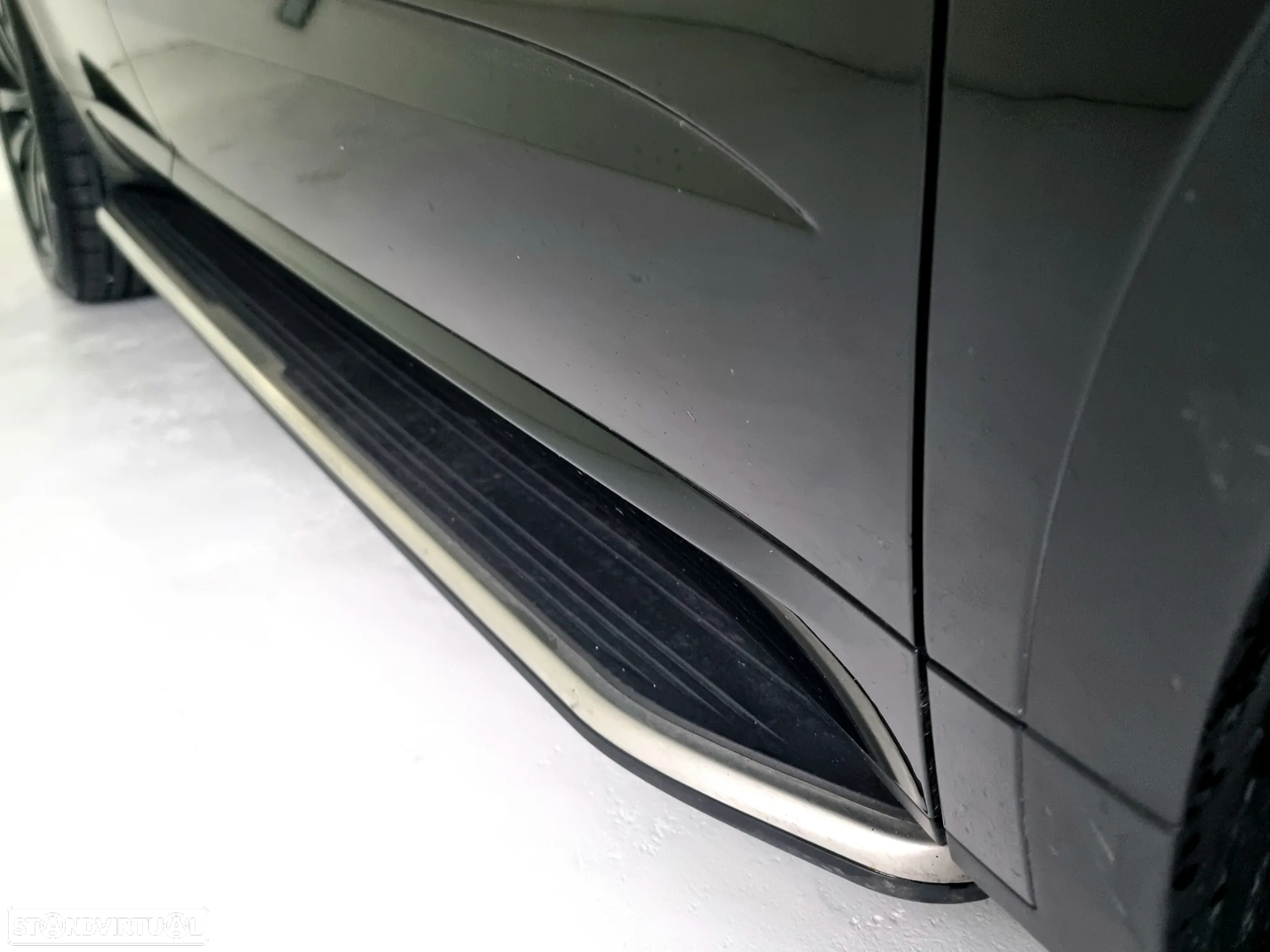 Jaguar E-Pace 1.5 P300e R-Dynamic SE AWD Aut. - 22