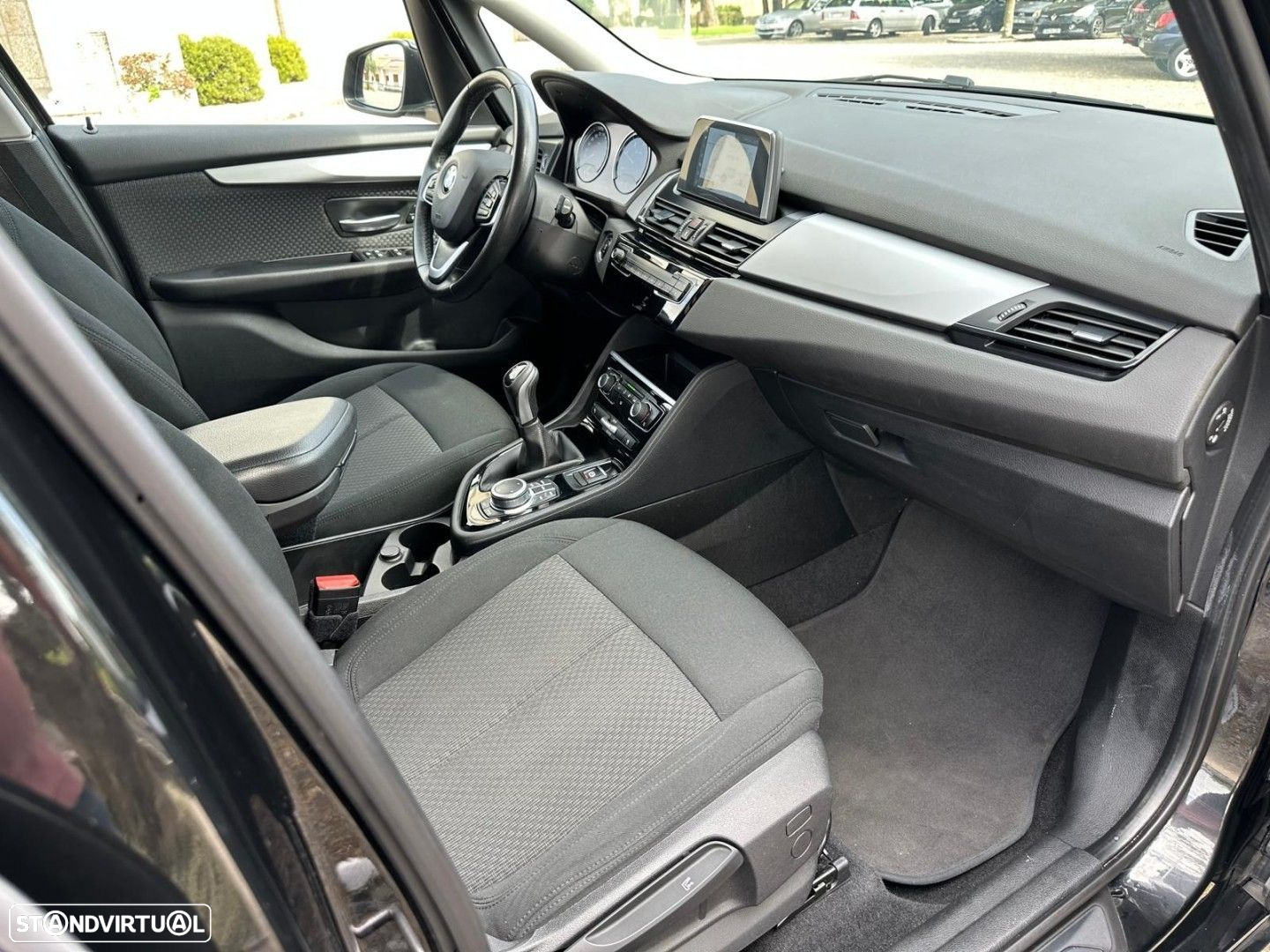 BMW 216 Active Tourer d Advantage - 30