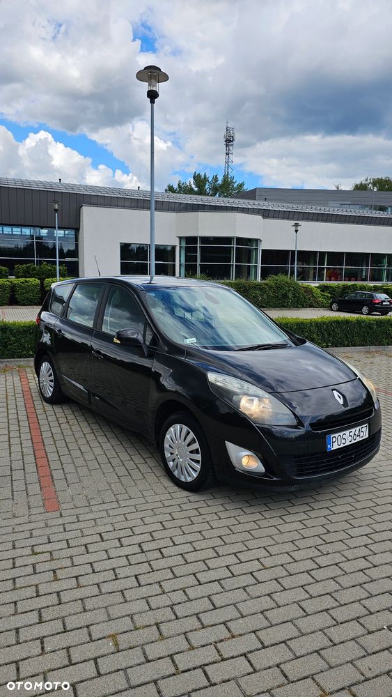 Renault Scenic 1.5 dCi Alize - 1