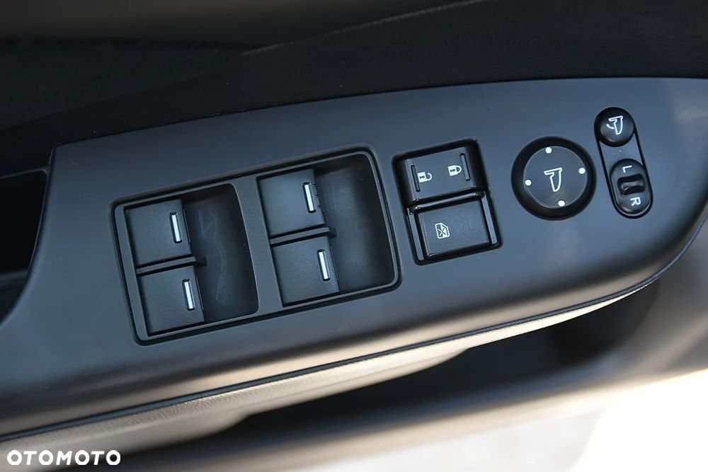 Honda CR-V 2.0 Executive Navi - 27
