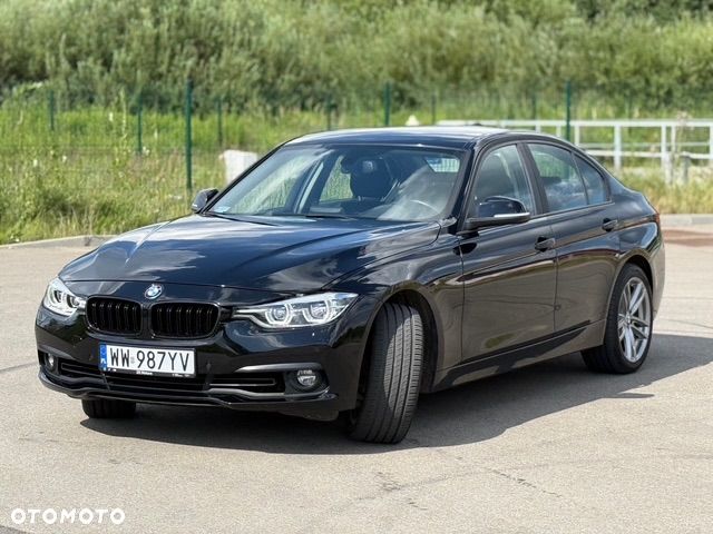 BMW Seria 3 318i - 1